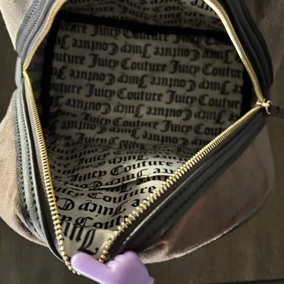 Juicy Couture Velour Backpack Brown Crest Logo Heart Key Charm NWT Y2K - Picture 5 of 7